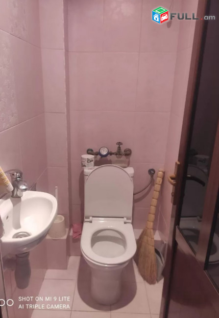 LA04967  Վարձով 3 սենյականոց բնակարան Մոսկովյան փողոցում 