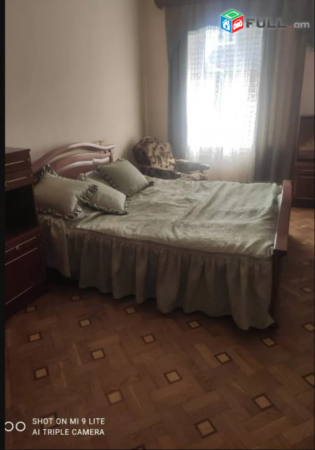 LA04967  Վարձով 3 սենյականոց բնակարան Մոսկովյան փողոցում 
