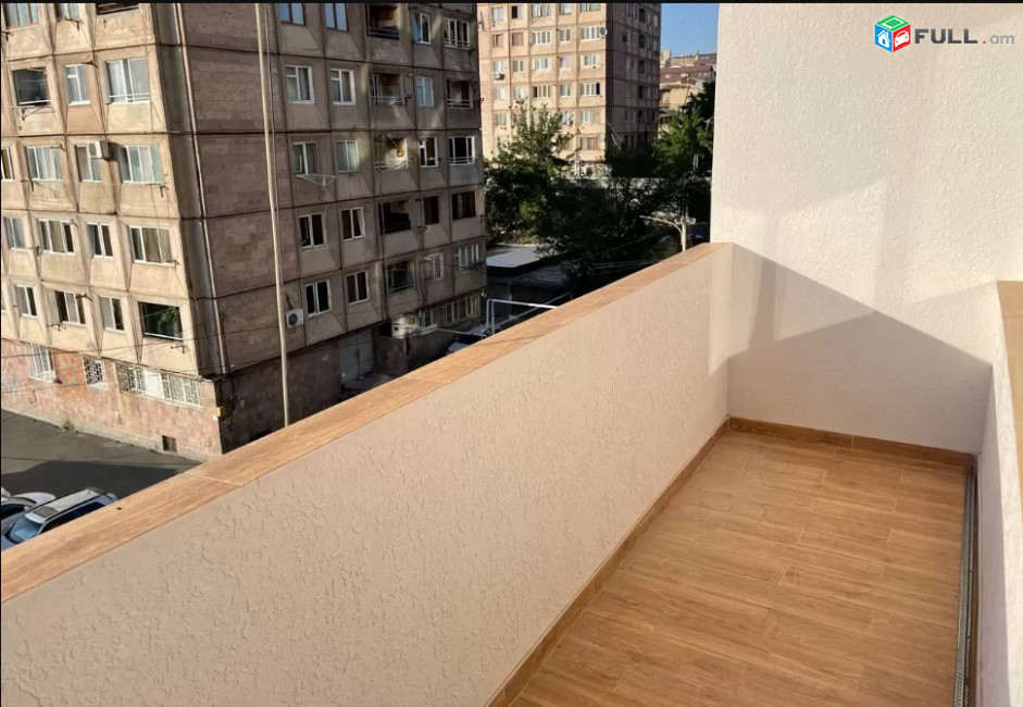LA04979 Վարձով 3 սենյականոց բնակարան Հովսեփ Էմին փողոց , Զովք խանութի հարևանությամբ