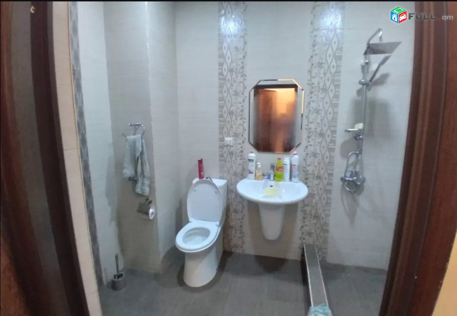 LA04983 Վարձով 3 սենյականոց բնակարան   Ակսել Բակունցի փողոց 4 Մասիվ , նորակառույց