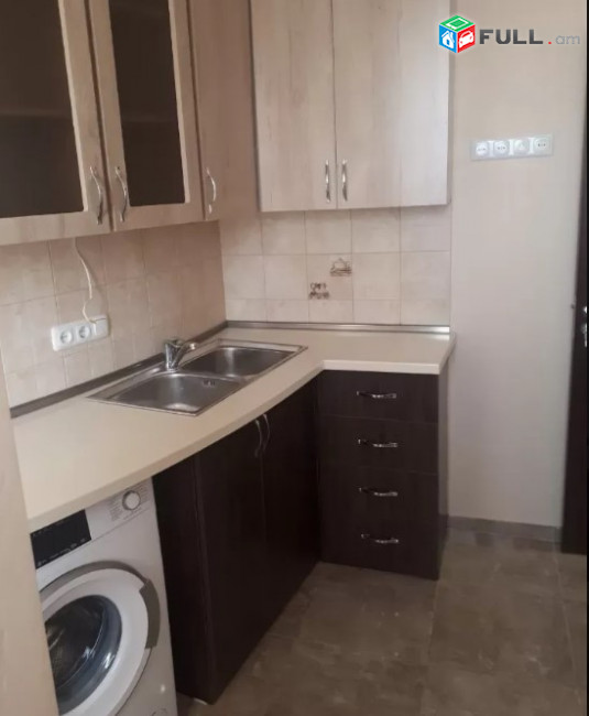 LA04986 Վարձով 2 ս . 3 դարձրած բնակարան Նանսենի փողոց , 1 մասիվ այգու մոտ