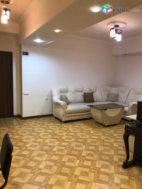 LA05005 Վարձով  2 սենյականոց բնակարան Տիգրան Մեծ փողոց, Ռոսսիա մոլլի մոտ