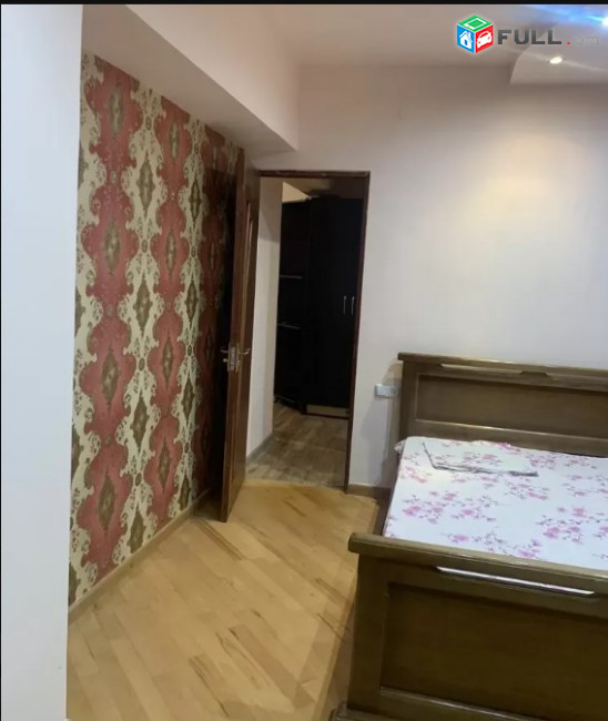 LA05008 Վարձով 2 սենյականոց բնակարան Ամիրյան փողոցում