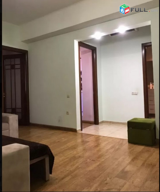 LA05018 Վարձով 2 սենյականոց բնակարան Կողբացի փողոցում
