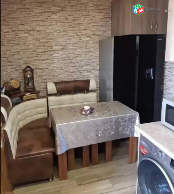 LA05058 Վարձով 4 սենյականոց բնակարան Լվովյան փողոցում