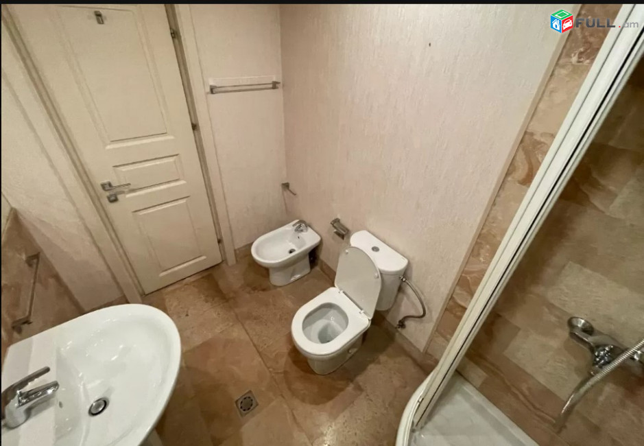 LA05063 Վարձով 4  սենյականոց բնակարան նաև գրասենյակ  Եզնիկ Կողբացի , նորկառույց 