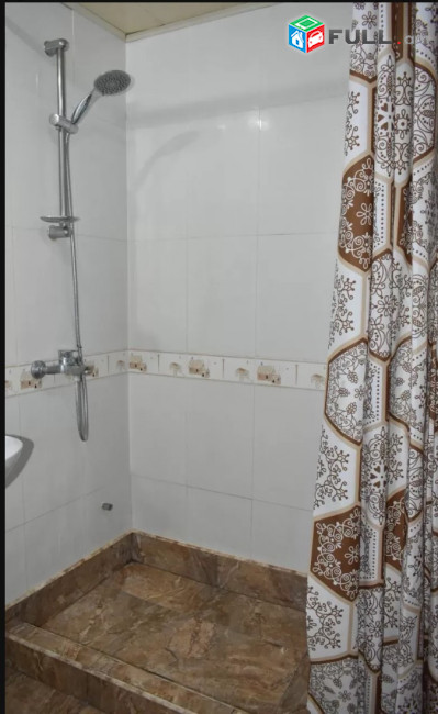 LA05067 Վարձով 3 սենյականոց բնակարան Սայաթ Նովա , Անի հյուրանոցի դիմաց