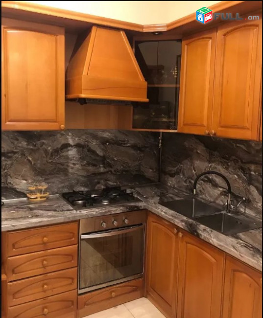 LA05068 Վարձով 3 սենյականոց բնակարան Ավագ Պետրոսյան  փողոցում 