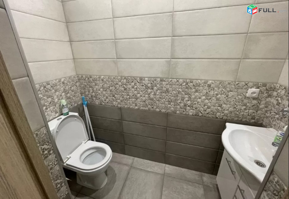 LA05073 Վարձով 3 սենյականոց բնակարան Բյուզանդի փողոց , նորակառույց 
