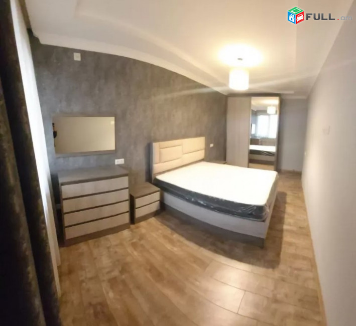 LA05082 Վարձով 4 սենյականոց բնակարան Մամիկոնյանց փողոցում 