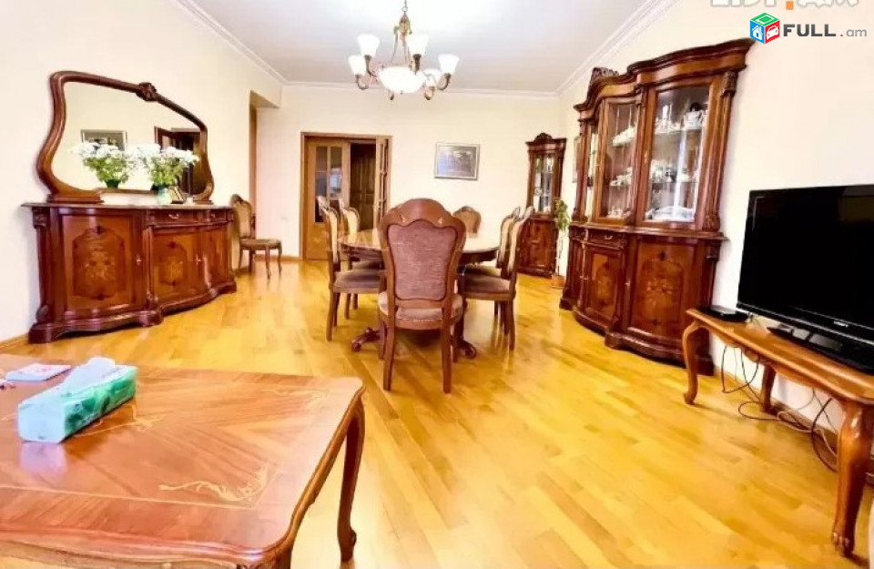 LA05087 Վարձով 4 սենյականոց բնակարան Ամիրյան փողոցում 