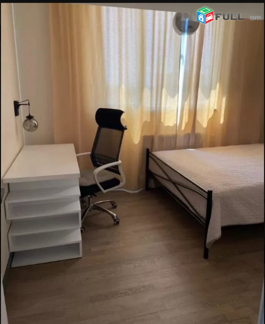 LA05081 Վարձով 3 սենյականոց բնակարան Սայաթ Նովա պողոտայում 