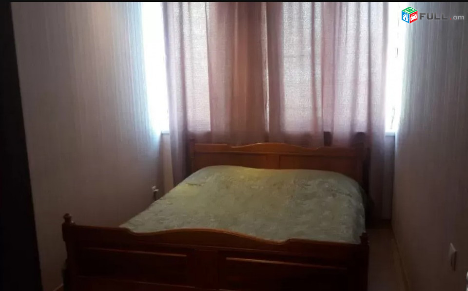 LA05091 Վարձով 3 սենյականոց բնակարան  Երվանդ Քոչար փողոցում 