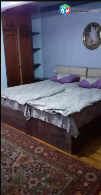 LA05104 Վարձով 3 սենյականոց բնակարան Ամիրյան փողոցում 