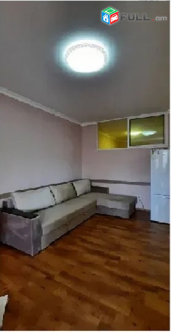 LA05105 Վարձով 3 սենյականոց բնակարան Գյուրջյան փողոց , նորակառույց շենք