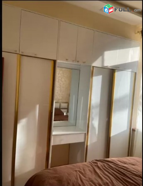 LA05106 Վարձով 3 սենյականոց բնակարան Բրյուսովի փողոցում