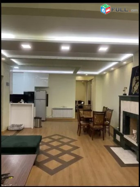 LA05106 Վարձով 3 սենյականոց բնակարան Բրյուսովի փողոցում