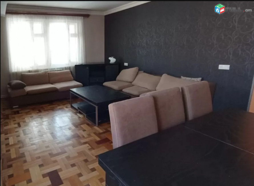 LA05113 Վարձով 3 սենյականոց բնակարան Բանգլադեշ Բ 2 թաղմասում 