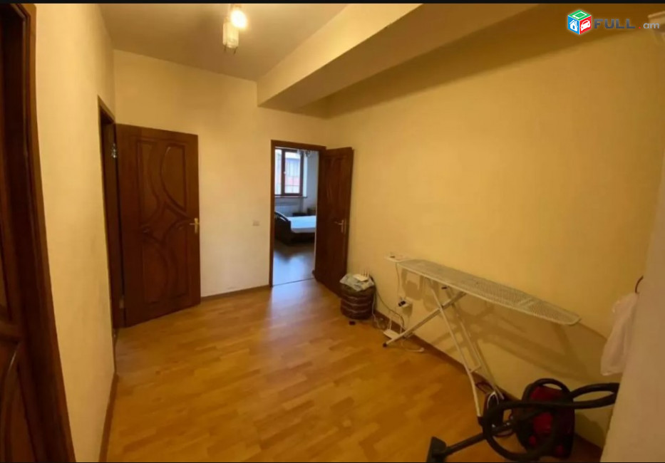 LA05138 Վարձով 3 սենյականոց բնակարան Փափազյան փողոց, նորակառույց շենք