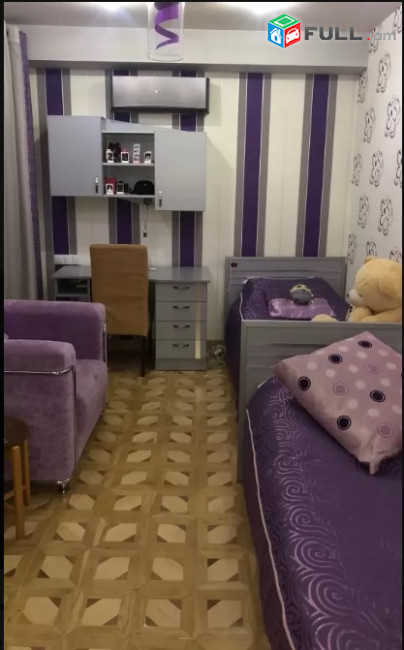 LA05139 Վարձով 3 սենյականոց բնակարան Արամ Խաչատրյան 