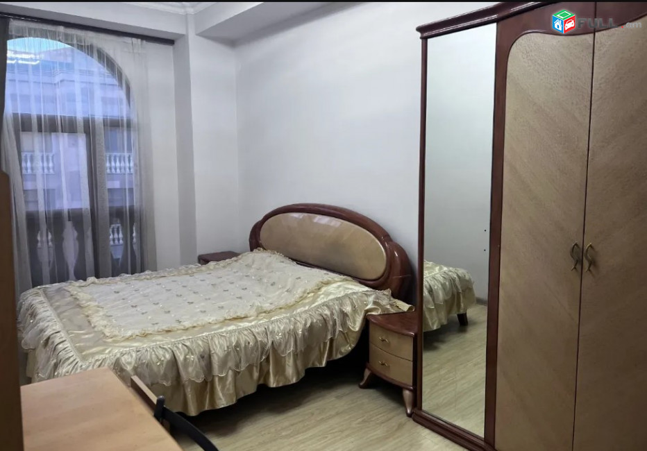 LA05158 Վարձով 3 սենյականոց բնակարան Ադոնց , Երազ բնակելի թաղամաս , նորակառույց շենք