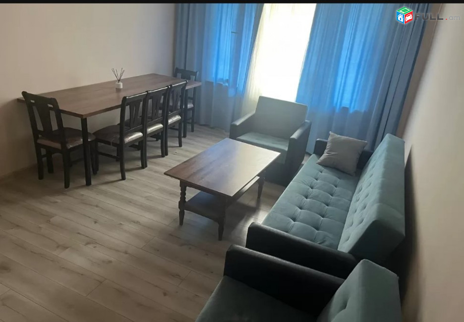 LA05182 Վարձով 4 սենյականոց բնակարան Սունդուկյան փողոցում 