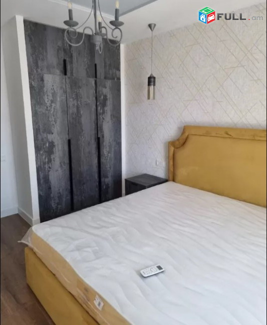 LA05177 Վարձով 3 սենյականոց բնակարան Պուշկինի փողոցում