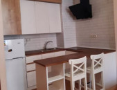 LA05202 Վարձով 2 սենյականոց բնակարան Ադոնց , Երազ բնակելի թաղամաս 