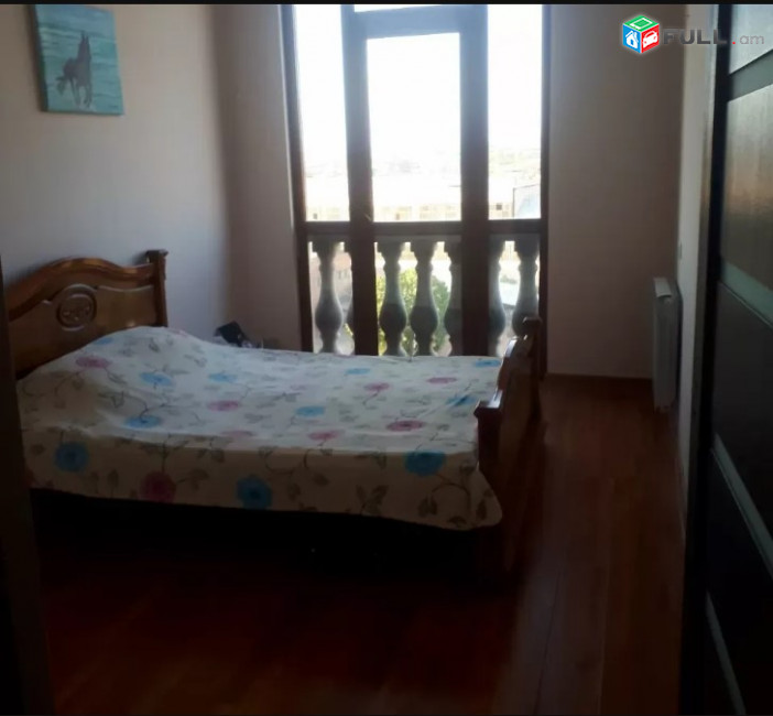 LA05203 Վարձով 2 սենյականոց բնակարան Ադոնց , Երազ բնակելի թաղամաս 