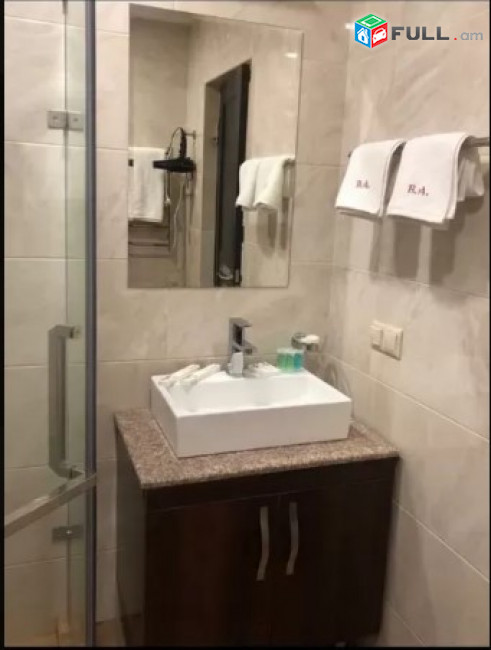 LA05215 Վարձով 1 սենյականոց բնակարան Բյուզանդ , նորակառույց շենք
