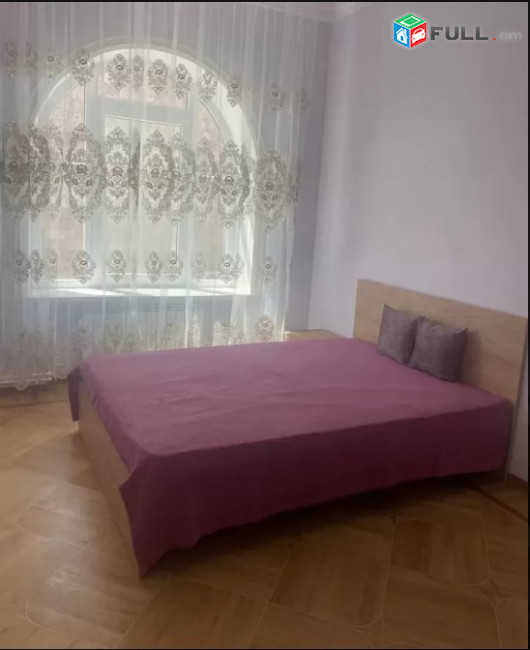 LA05222 Վարձով 3 սենյականոց բնակարան Կոմիտաս , շուկայի հարևանությամբ