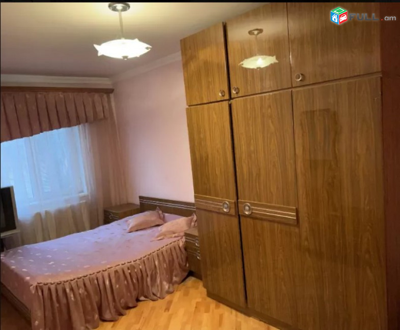 LA05228 Վարձով 3 սենյականոց բնակարան բնակարան Շիրակի փողոց 