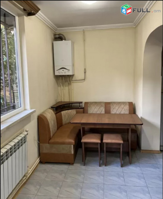 LA05260  Վարձով 3 սենյականոց բնակարան Դավթաշեն 4 թաղամաս 