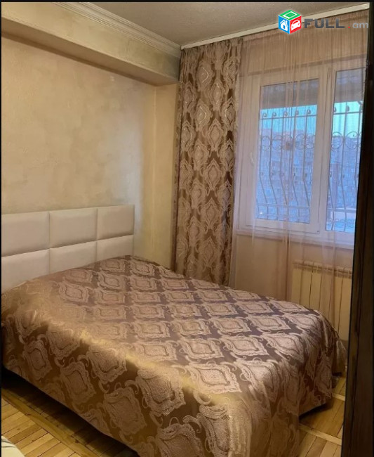 LA05241 Վարձով 3 սենյականոց բնակարան Գյուլբենկյան փողոցում 