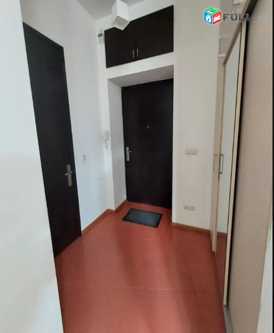 LA05283 Վարձով 2 սենյականոց բնակարան Զաքյան փողոցում