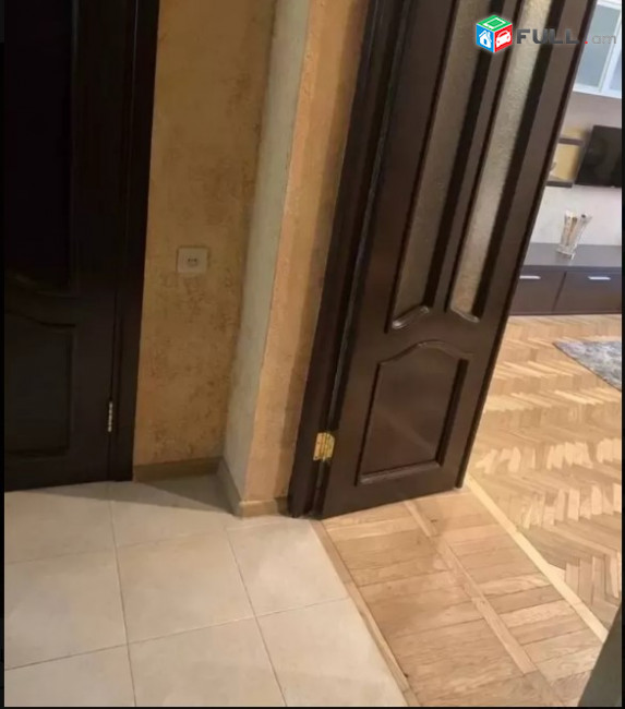 LA05289 Վարձով 2 սենյականոց բնակարան Չարենցի փողոցում