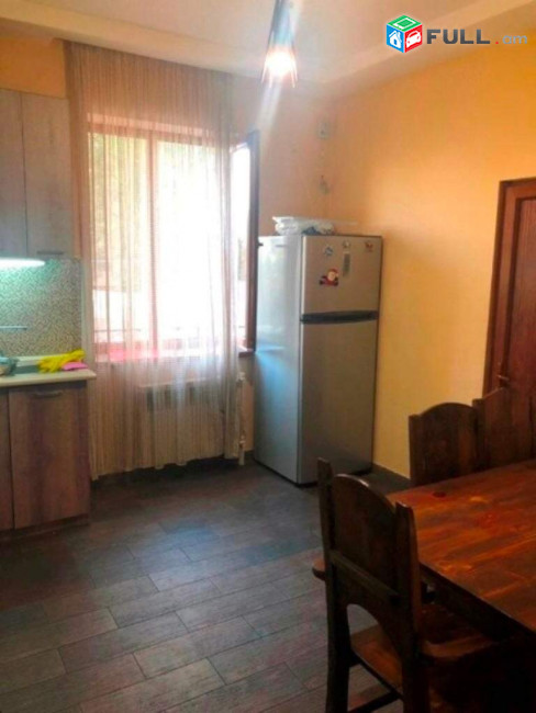 LA05276 Վարձով 5 սենյականոց առանձնատուն Ռիգայի փողոց 