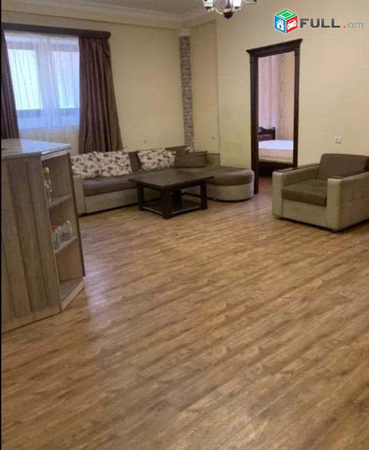 LA05302 Վարձով 3 սենյականոց բնակարան Քաջազնունի փողոց , SAS սուպերմարկետի մոտ  նորակառույց 