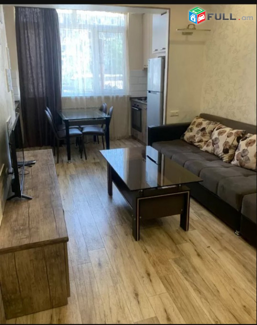 LA05305 Վարձով 3 սենյականոց բնակարան Մամիկոնյանց փողոց , Վրացական փողոցների խաչմերուկում