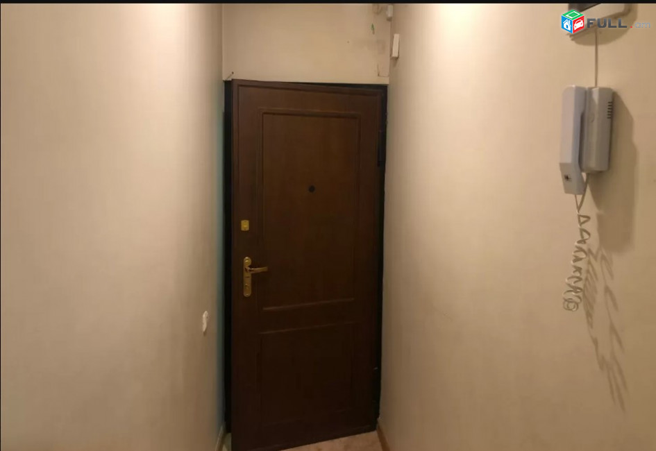 LA05325 Վարձով 3 սենյականոց բնակարան Ակսել Բակունց  , 4 րդ Մասիվ