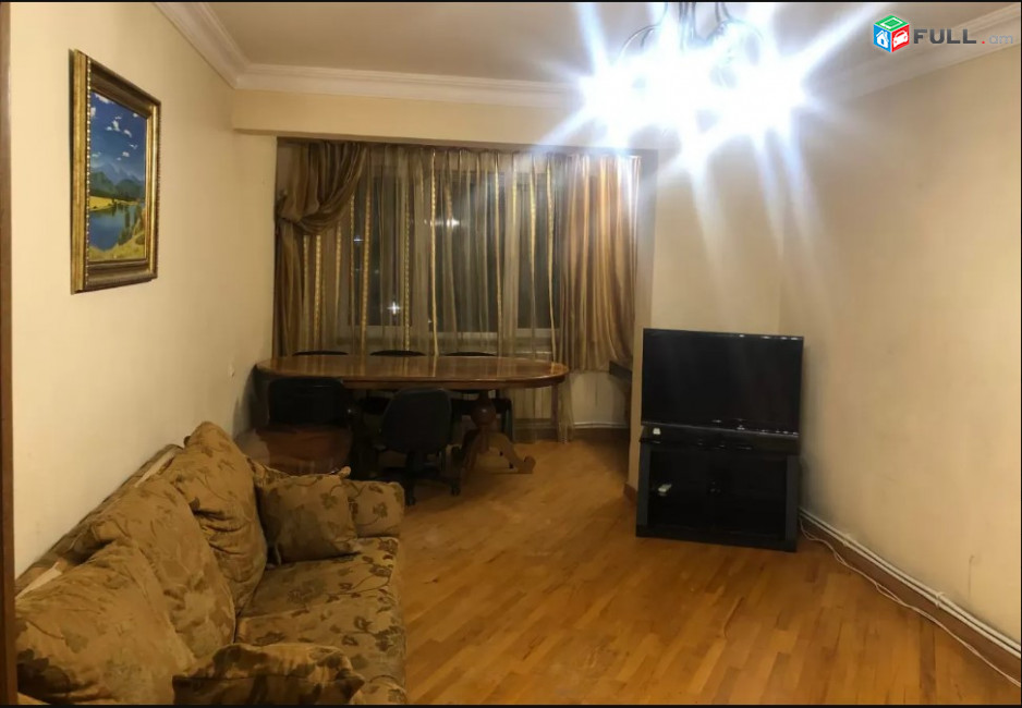 LA05325 Վարձով 3 սենյականոց բնակարան Ակսել Բակունց  , 4 րդ Մասիվ