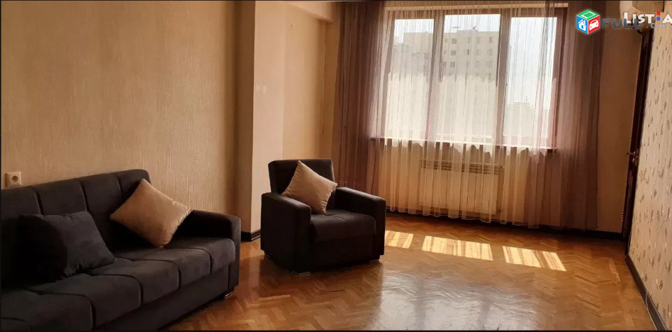 LA05376  Վարձով 3 սենյականոց բնակարան Սունդուկյան փողոց