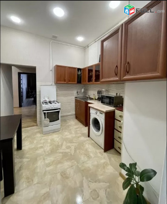 LA05404  Վարձով 2 ս. 3 դարձրած բնակարան Տերյան փողոցում 