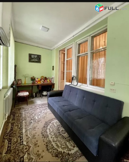LA05404  Վարձով 2 ս. 3 դարձրած բնակարան Տերյան փողոցում 