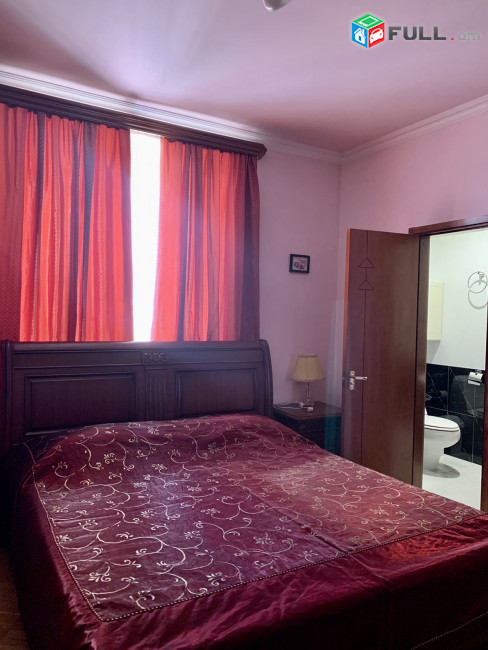 LA05425 Վարձով 3 սենյականոց բնակարան Վաղարշյան փողոց, Կոմիտաս խաչմերուկի մոտ