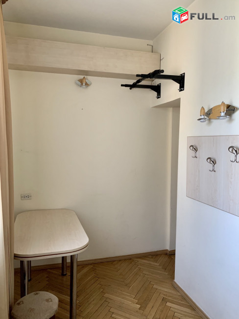 LA05425 Վարձով 3 սենյականոց բնակարան Վաղարշյան փողոց, Կոմիտաս խաչմերուկի մոտ
