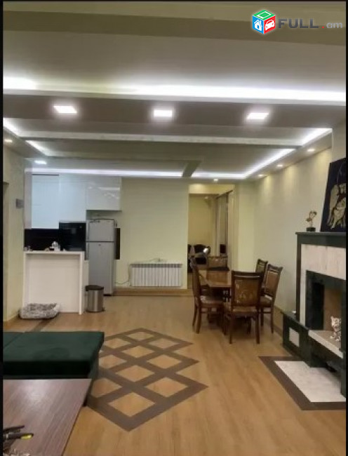 LA05441 Վարձով 4 սենյականոց բնակարան Բրյուսովի փողոցում 