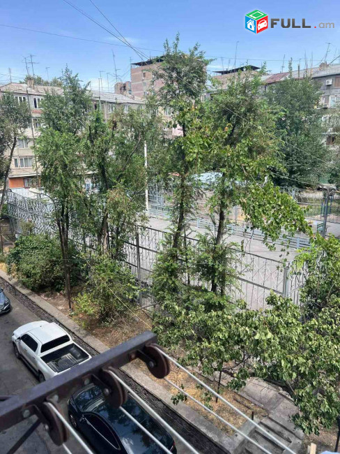 LA05454 Վարձով 3 սենյականոց բնակարան Սունդուկյան փողոց 