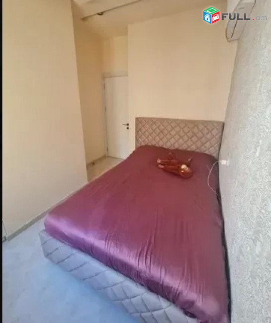 LA05413 Վարձով 3 սենյականոց բնակարան Ամիրյան փողոց , նորակառույց շենք 
