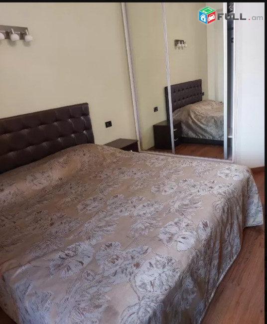 LA05413 A Վարձով 3 սենյականոց բնակարան Հյուսիսային պողոտա , նորակառույց շենք 